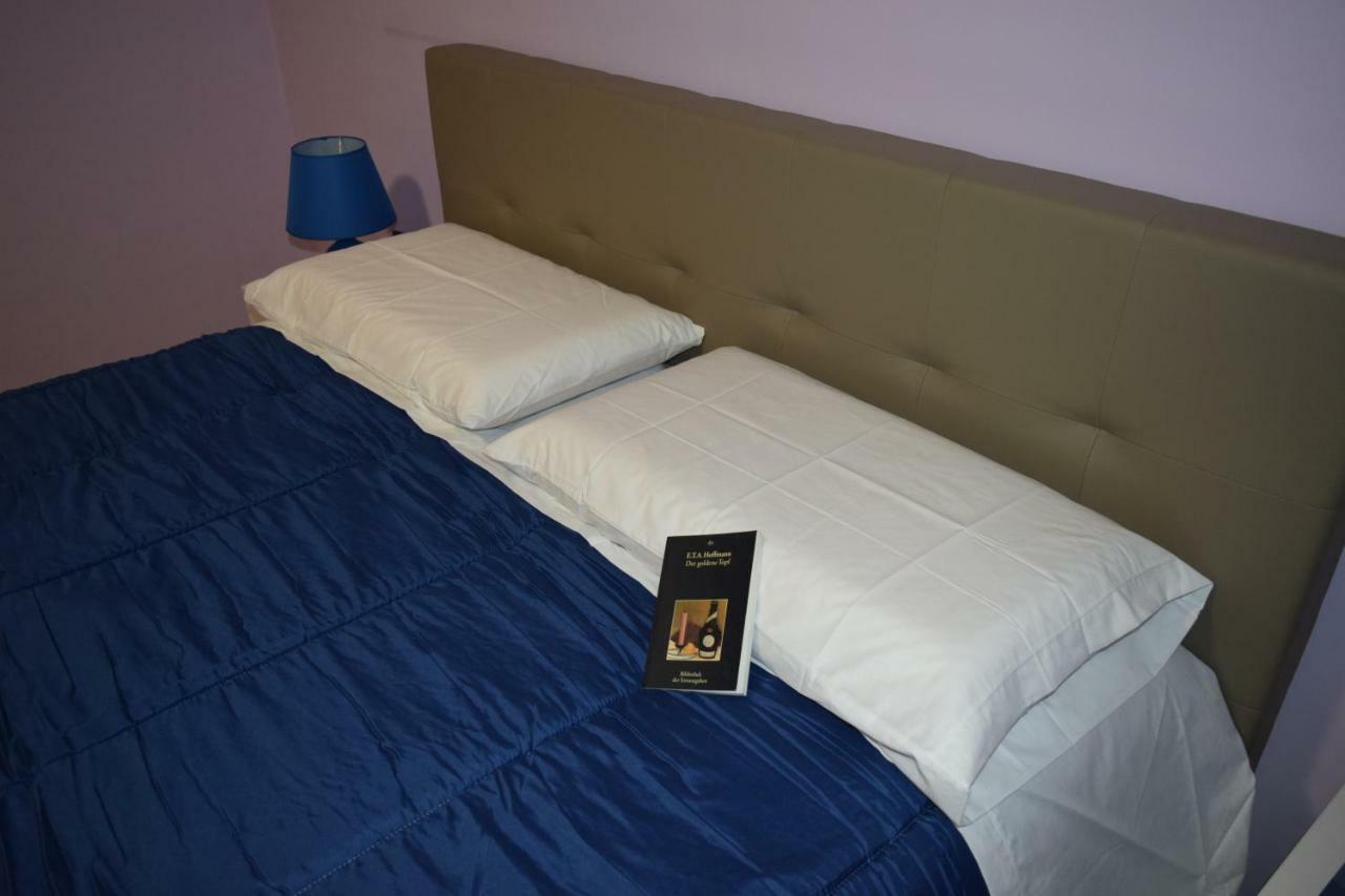 카세르타 Amici Di Hackert B&B 외부 사진