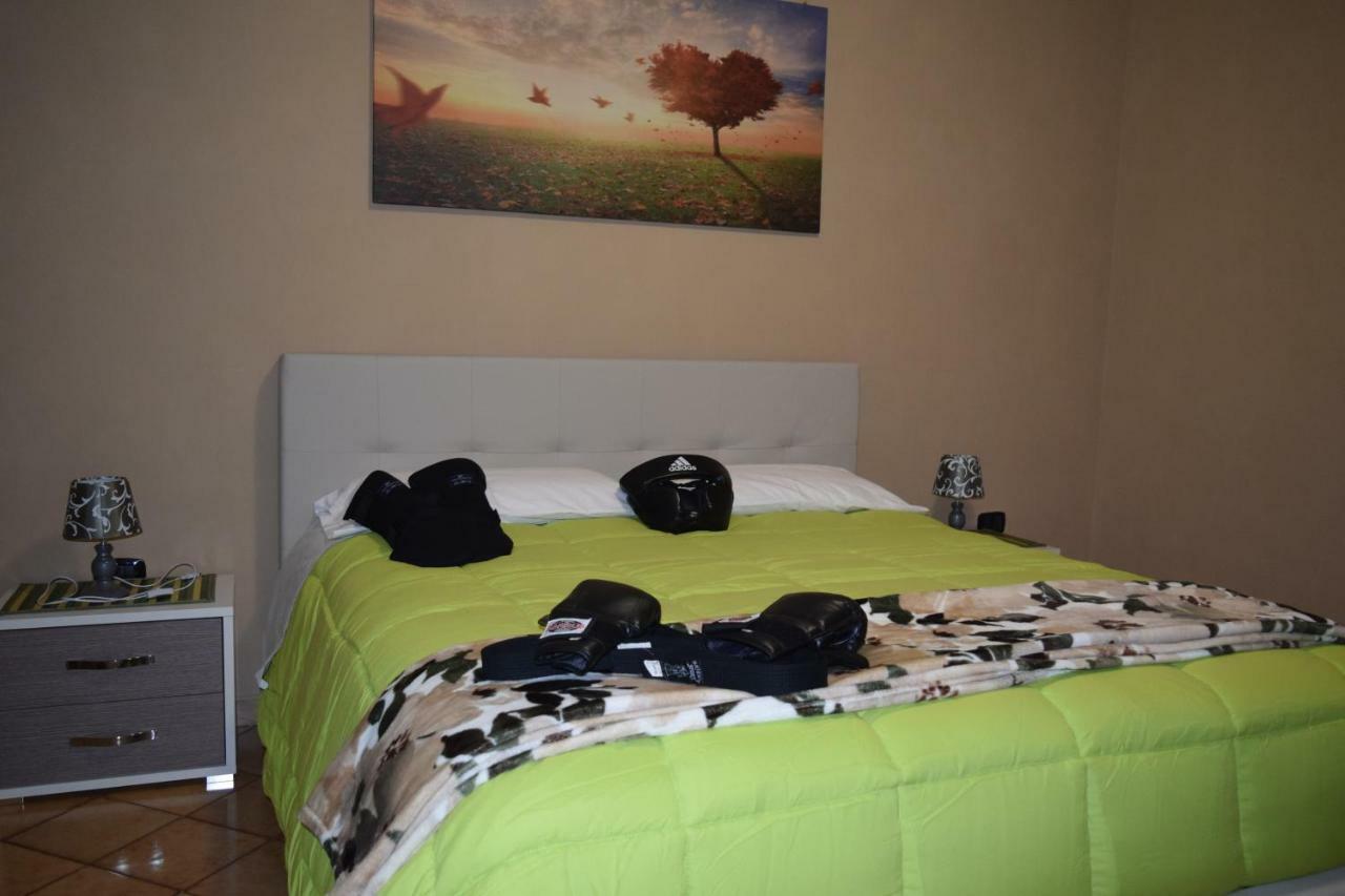 카세르타 Amici Di Hackert B&B 외부 사진